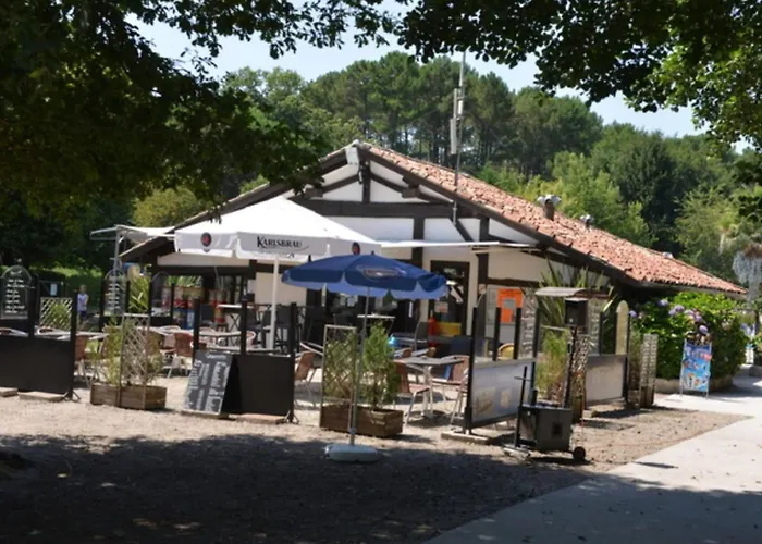 Campingplads Mobil Avec Terrasse A - Api-1-52-682